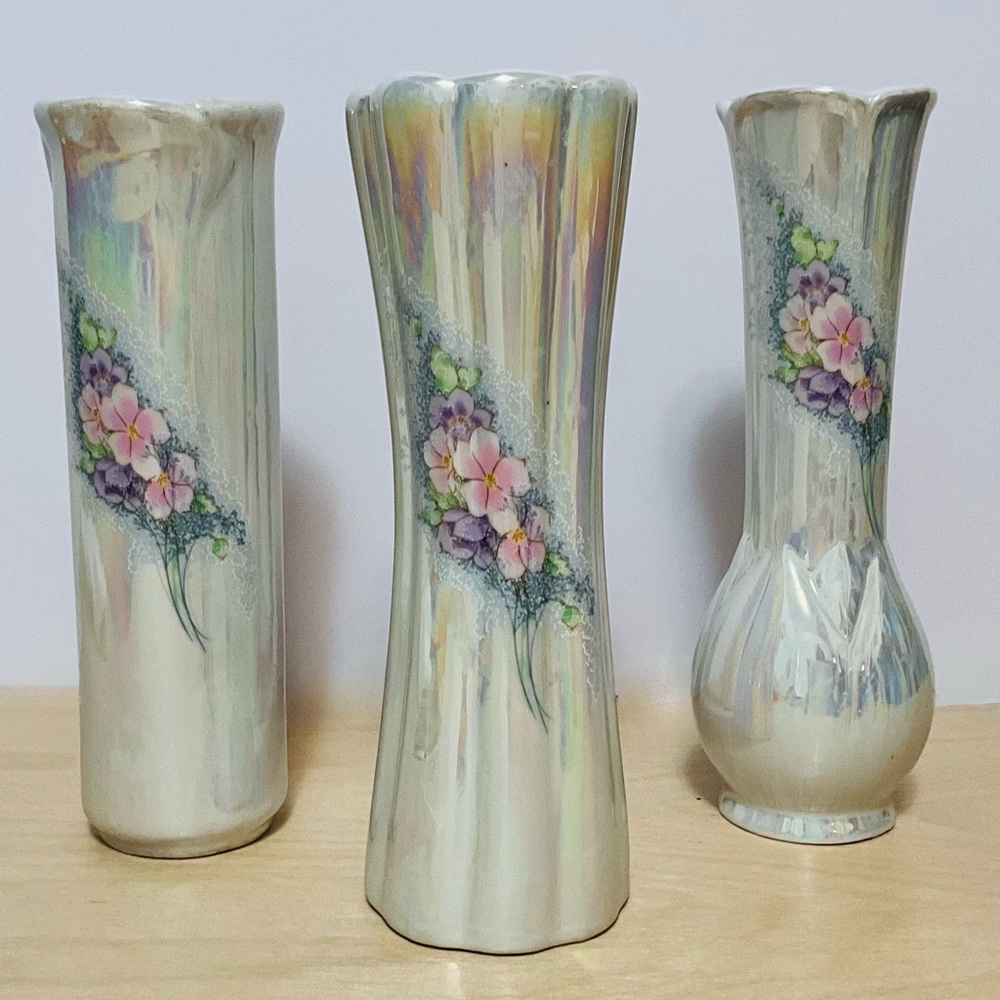 Three Vintage Opalescent Nancy Pew Bud Vase, Floral Design